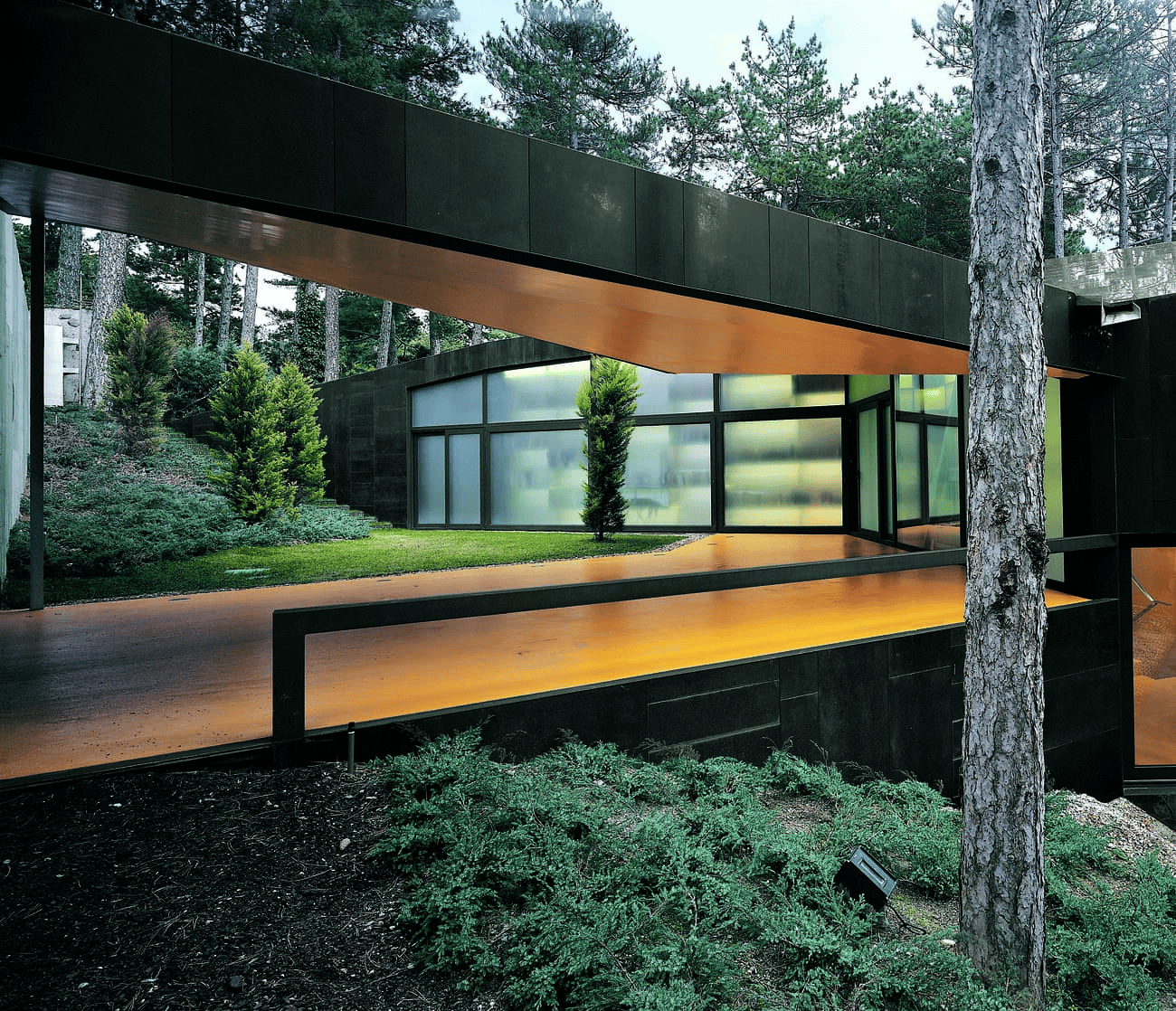CASA-LEVENE-Hisao-Suzuki-The-Sib (4)